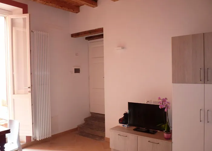 Flora Inn, Super Sweet Studio - Centro