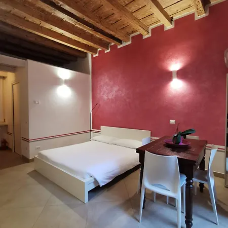 Flora Inn, Super Sweet Studio - Centro Bergame Extérieur photo