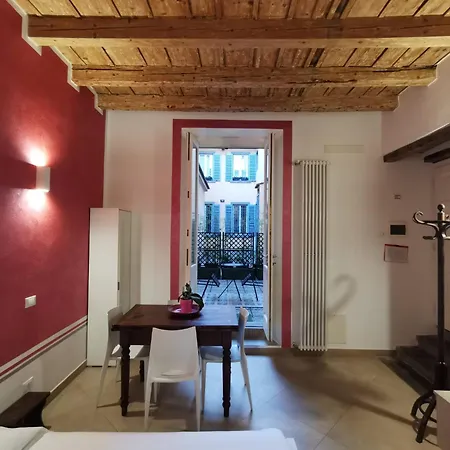 Flora Inn, Super Sweet Studio - Centro Bergame Extérieur photo