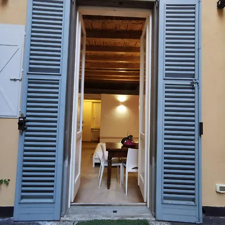 Flora Inn, Super Sweet Studio - Centro Bergame Extérieur photo
